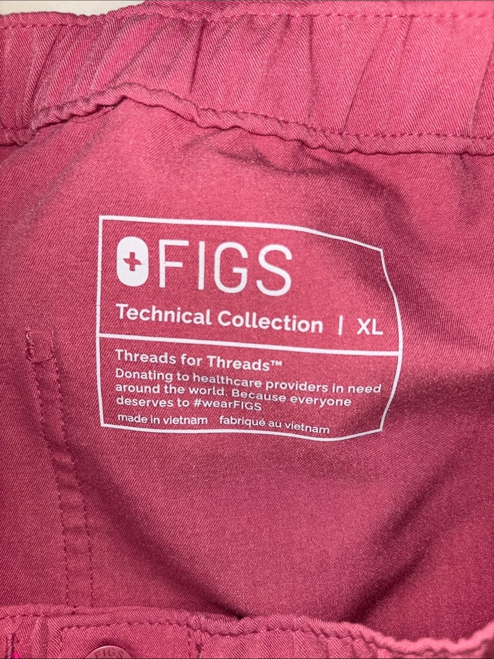 Figs quartz? Cairo straight leg cargo scrub pants XL